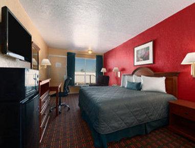 Regency Inn & Suites Elk City Exterior photo